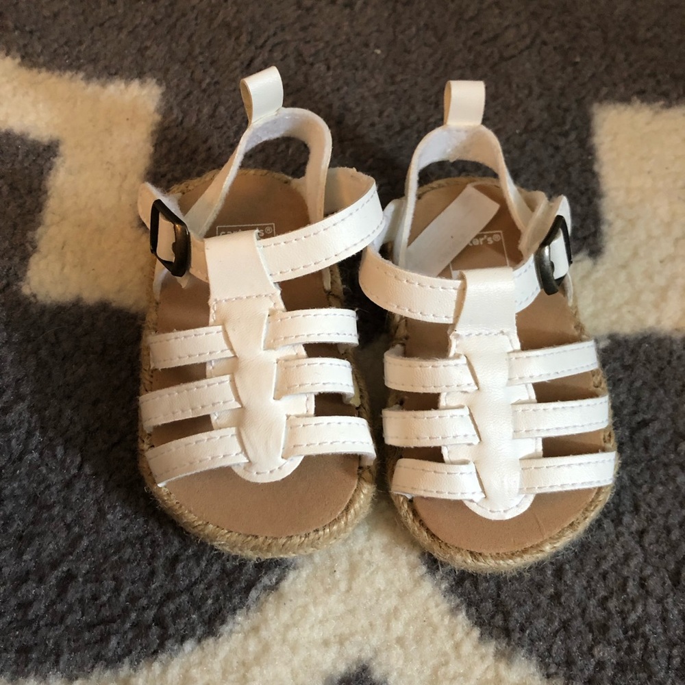 Baby girl 3-6 month carters sandals